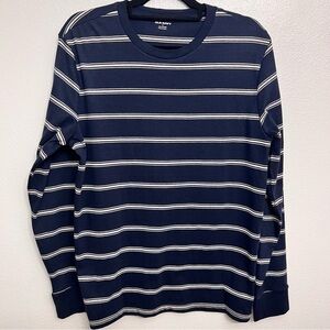 Old Navy Men's Blue and White Striped Long Sleeve Tee